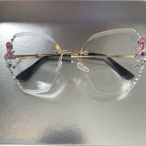 ❌❌❌SOLD❌❌❌Rimless Rhinestone Sunglasses (Clear)